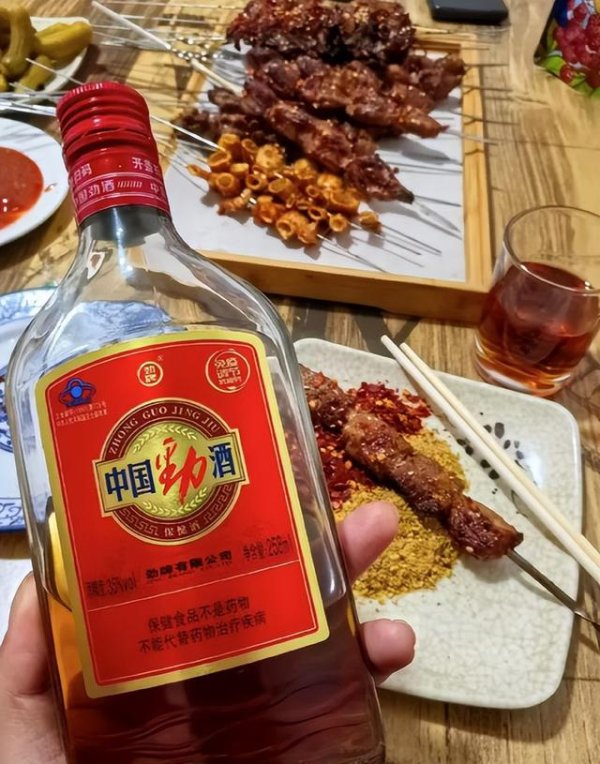 最可靠的证券公司 继劲酒销量暴涨后，又一白酒杀疯了！100纯粮仅售128元，成80后新宠